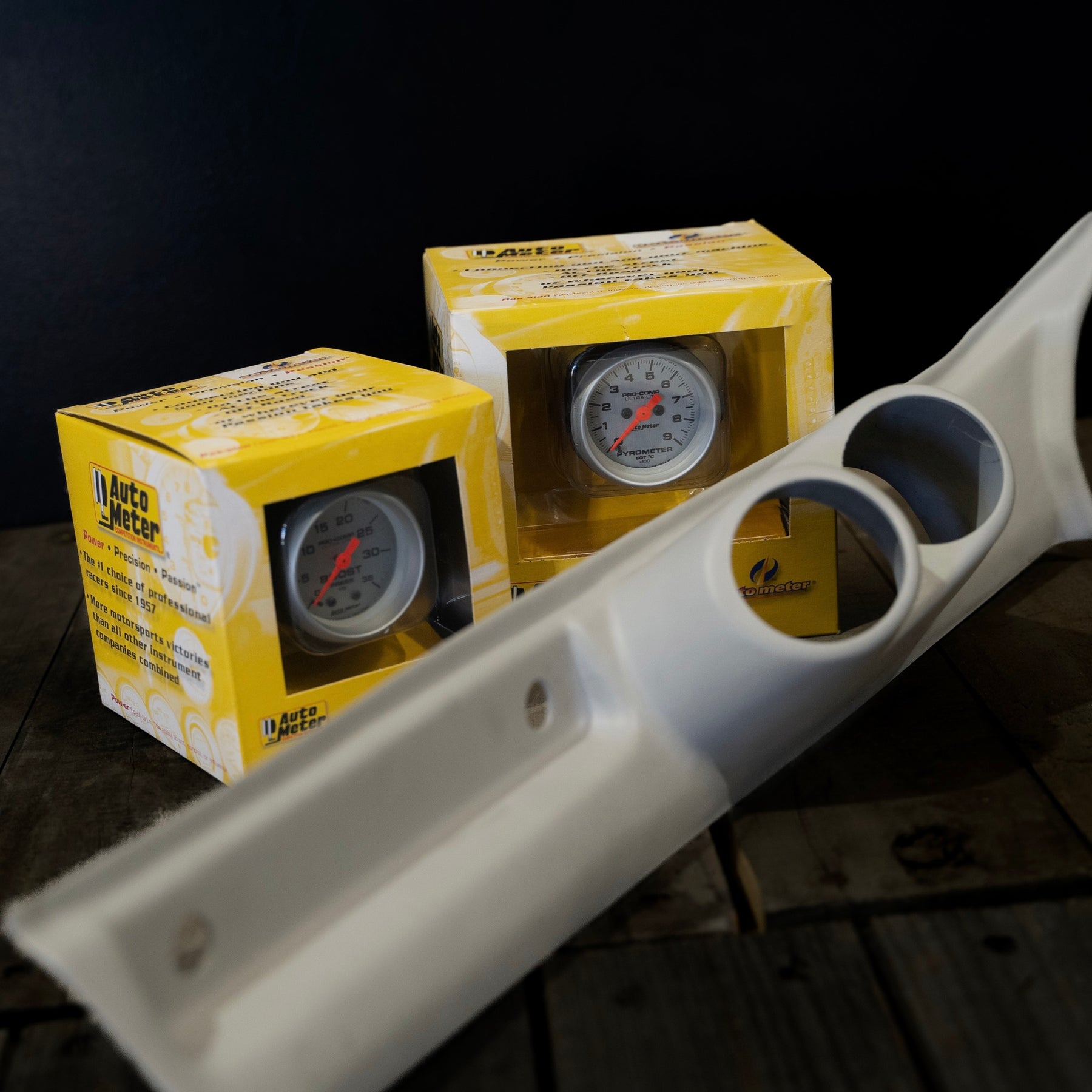 thumbnail image 2 of SAAS Pillar Pod & Gauge Kit For Toyota Landcruiser 70 Series | Boost EGT | 2 Gauges 2 of 5