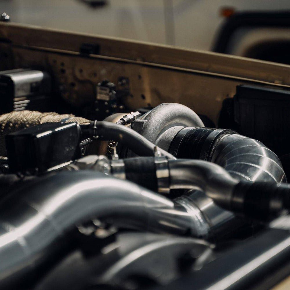 gslfab.com.au - Diesel - Landcruiser - 300 Kit top mount turbo kit